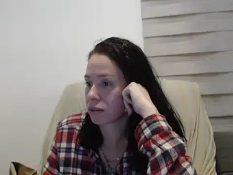 Snapshot of Venusluxodomme chatting on March 2, 2026, 7:15 am Venusluxodomme online show from March 2, 2026, 7:15 am