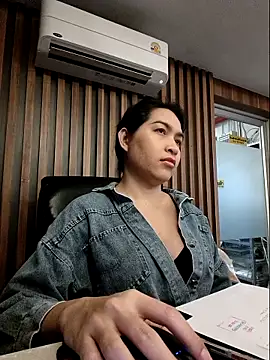 Snapshot of sara_kimoo chatting on November 19, 2025, 7:14 pm sara kimoo online show from November 19, 2025, 7:14 pm