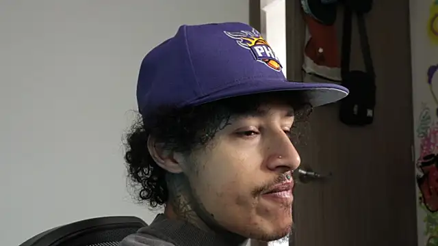 trieone online show from March 25, 2026, 2:01 pm