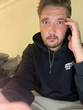 Snapshot of TwopartCuisine chatting on October 3, 2025, 2:30 am TwopartCuisine online show from October 3, 2025, 2:30 am