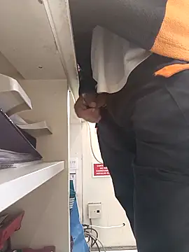 Blog100vergonhas online show from April 7, 2026, 4:40 pm