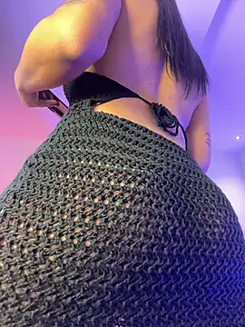 Victoria14  online show from February 12, 2026, 4:07 am