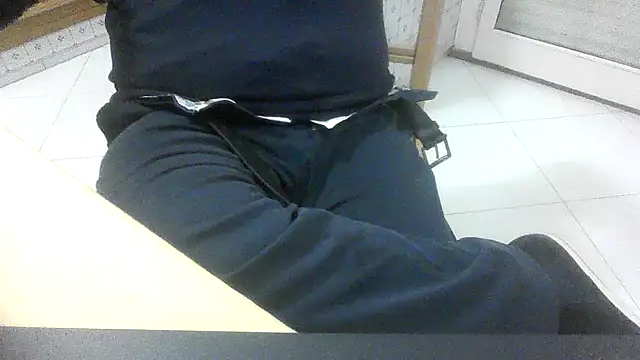 Snapshot of polloiw chatting on December 2, 2025, 2:23 pm polloiw online show from December 2, 2025, 2:23 pm