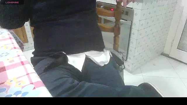 Snapshot of polloiw chatting on December 19, 2025, 1:40 pm polloiw online show from December 19, 2025, 1:40 pm