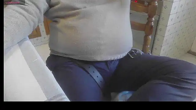 Snapshot of polloiw chatting on February 2, 2026, 11:42 am polloiw online show from February 2, 2026, 11:42 am