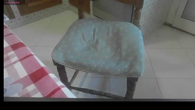 Snapshot of polloiw chatting on March 7, 2026, 3:53 pm polloiw online show from March 7, 2026, 3:53 pm