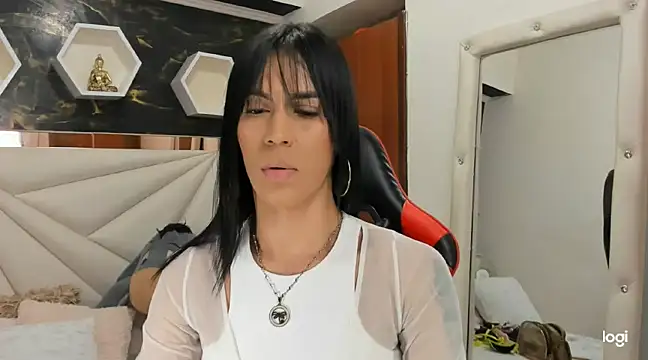 Snapshot of ximena_slut_21 chatting on December 7, 2024, 12:52 am ximena slut 21 online show from December 7, 2024, 12:52 am
