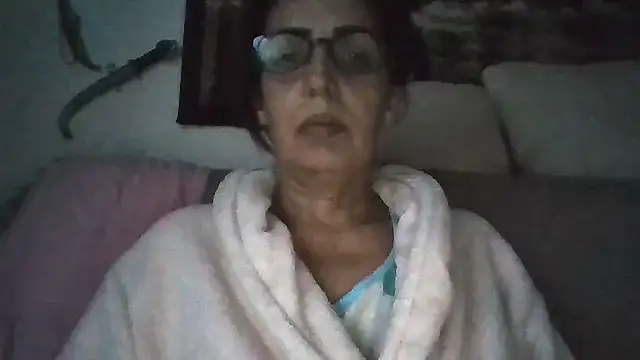 Snapshot of silla chatting on October 30, 2025, 3:35 pm silla online show from October 30, 2025, 3:35 pm