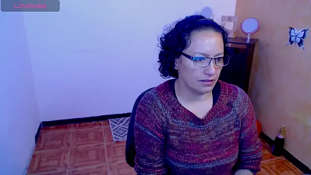 scarlet wet online show from December 4, 2024, 1:25 am