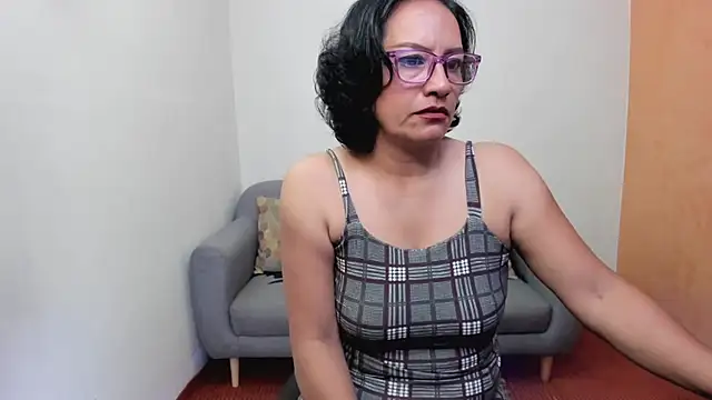 scarlet wet online show from May 29, 2026, 10:08 pm