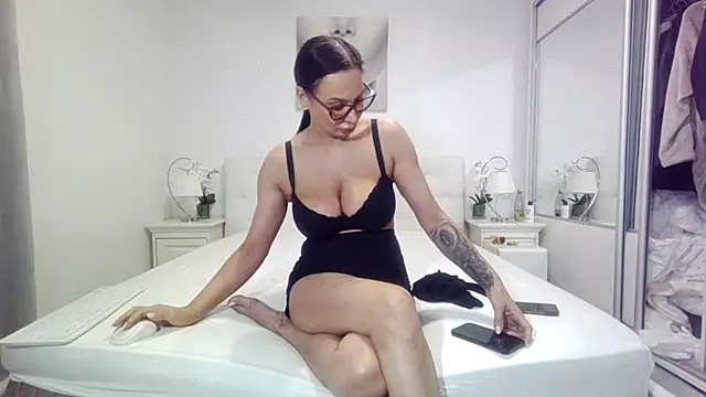 Snapshot of alisonya1 chatting on February 10, 2026, 5:44 am alisonya1 online show from February 10, 2026, 5:44 am