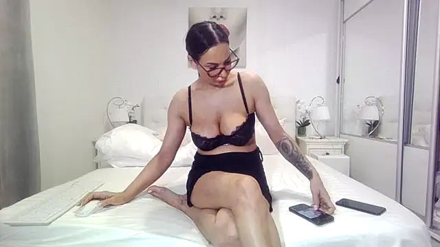 Snapshot of alisonya1 chatting on February 19, 2026, 5:36 am alisonya1 online show from February 19, 2026, 5:36 am