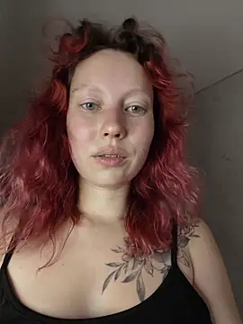 Frost foxy online show from December 3, 2025, 5:59 am