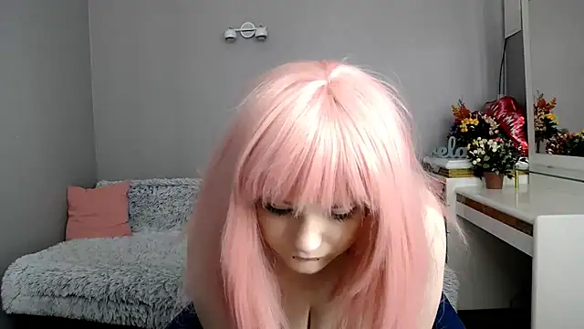 Estheri online show from February 27, 2026, 7:08 am