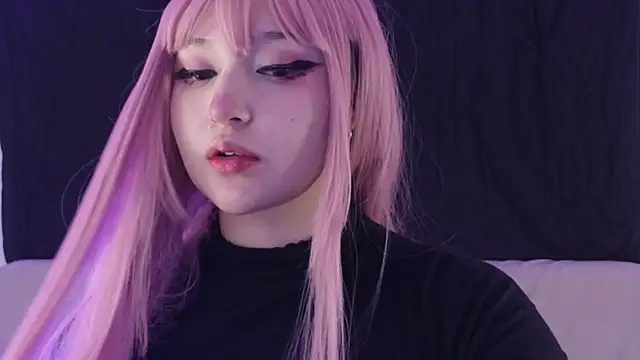 Snapshot of KuroChan420 chatting on December 14, 2024, 9:07 am KuroChan420 online show from December 14, 2024, 9:07 am