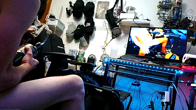 jjdirty6996 online show from July 17, 2026, 4:23 pm