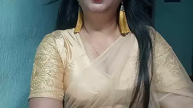 Snapshot of YourModhu chatting on October 29, 2025, 5:36 pm YourModhu online show from October 29, 2025, 5:36 pm