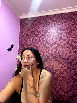 juliana diaz online show from November 1, 2025, 11:34 am