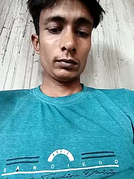 Snapshot of hq9870a chatting on September 19, 2025, 8:16 am hq9870a online show from September 19, 2025, 8:16 am