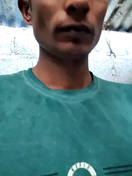 Snapshot of hq9870a chatting on November 11, 2025, 4:01 am hq9870a online show from November 11, 2025, 4:01 am