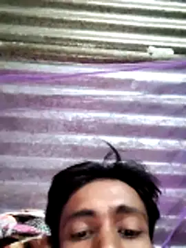 Snapshot of hq9870a chatting on December 3, 2025, 5:15 am hq9870a online show from December 3, 2025, 5:15 am