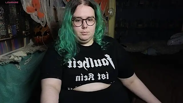 JannetPie online show from November 9, 2025, 1:04 am