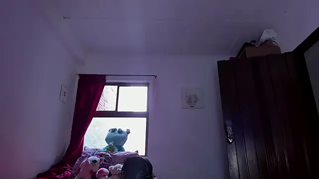 AlondraDiossa03 online show from April 13, 2026, 2:55 pm