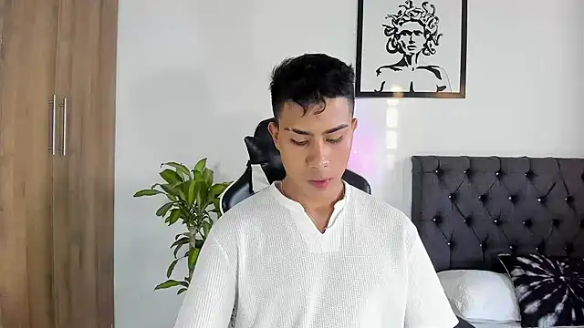 AlanNaughty online show from November 22, 2025, 10:09 pm