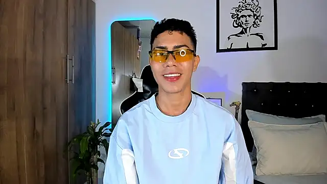 AlanNaughty online show from April 16, 2026, 12:00 am