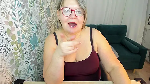 Snapshot of Shannonshine chatting on January 16, 2026, 1:26 pm Shannonshine online show from January 16, 2026, 1:26 pm