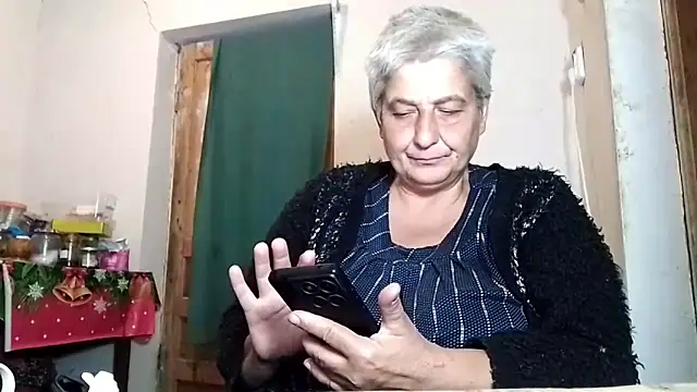 ExquisiteMature online show from September 23, 2025, 10:24 pm