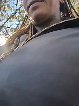 DarkDea online show from November 29, 2025, 12:19 pm