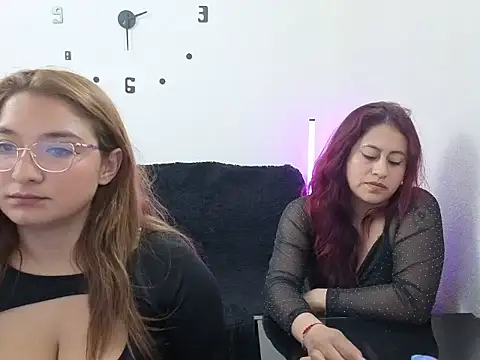 sweety funny online show from April 7, 2026, 12:11 am