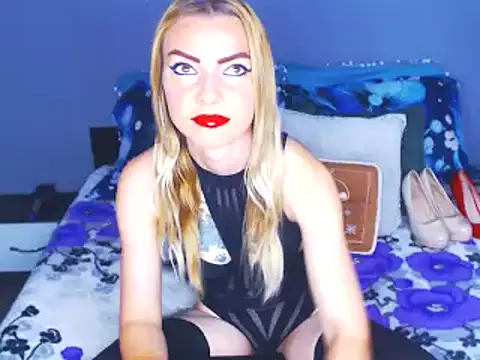 Snapshot of mira90dirty chatting on May 12, 2026, 7:05 am mira90dirty online show from May 12, 2026, 7:05 am