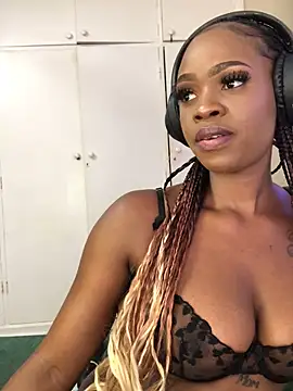 LuciousLips96 online show from October 23, 2025, 8:46 am