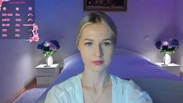 AnnaCarrera online show from February 21, 2026, 8:32 pm