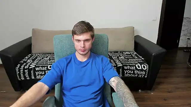 maks wolfis online show from January 6, 2025, 6:41 pm