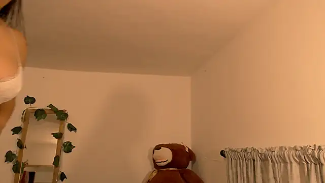 pamela doll online show from February 21, 2026, 1:23 pm