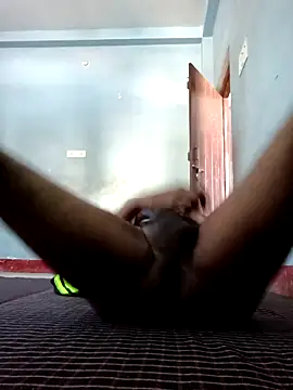 Snapshot of indianguy21 chatting on March 4, 2025, 6:04 am indianguy21 online show from March 4, 2025, 6:04 am