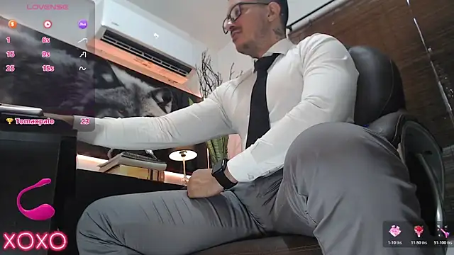 randyluke online show from November 12, 2025, 7:46 pm