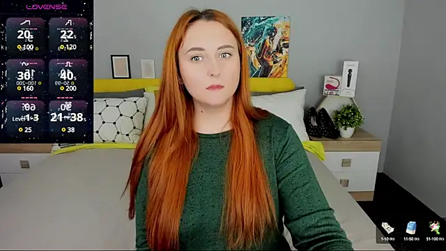 BabeLessi online show from February 8, 2025, 8:32 pm