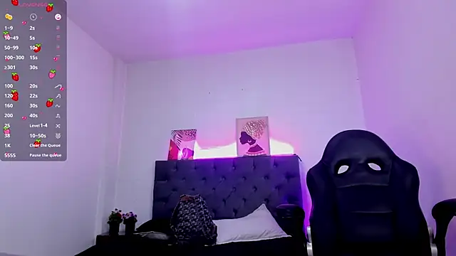 Snapshot of Ellie_Alves chatting on October 23, 2025, 1:10 pm Ellie Alves online show from October 23, 2025, 1:10 pm