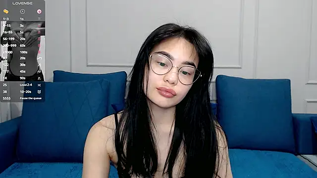 kwana colada online show from March 5, 2025, 12:11 pm