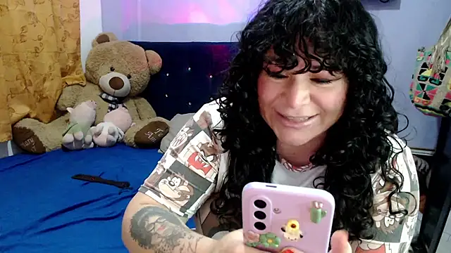 ANGELIQUE KLANE online show from November 24, 2025, 6:02 am