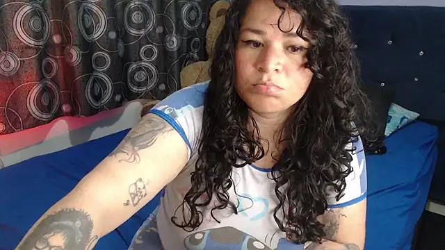 ANGELIQUE KLANE online show from May 21, 2026, 4:03 pm
