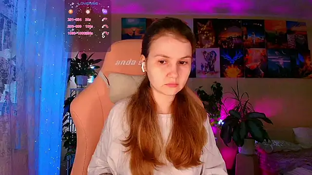 GoodWitch  online show from November 27, 2025, 8:05 am