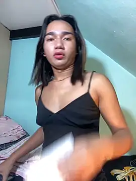 Snapshot of CasandraDiaz chatting on February 24, 2025, 11:19 pm CasandraDiaz online show from February 24, 2025, 11:19 pm