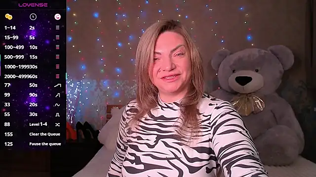 Snapshot of KristiOwen chatting on February 5, 2026, 1:54 am KristiOwen online show from February 5, 2026, 1:54 am