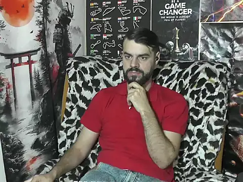 00george online show from November 22, 2025, 8:52 pm