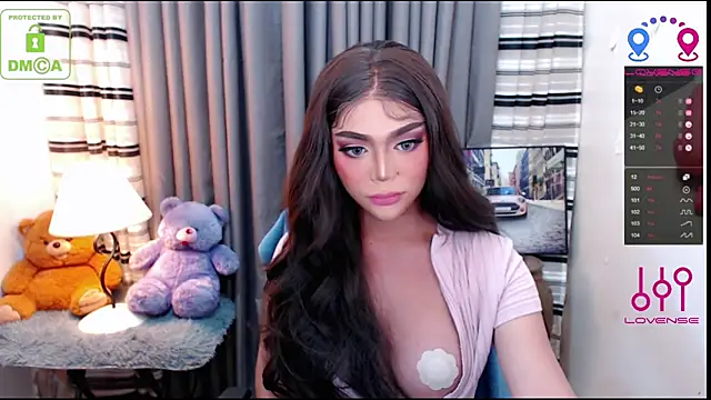 Fantacyoflove online show from October 6, 2025, 7:00 pm